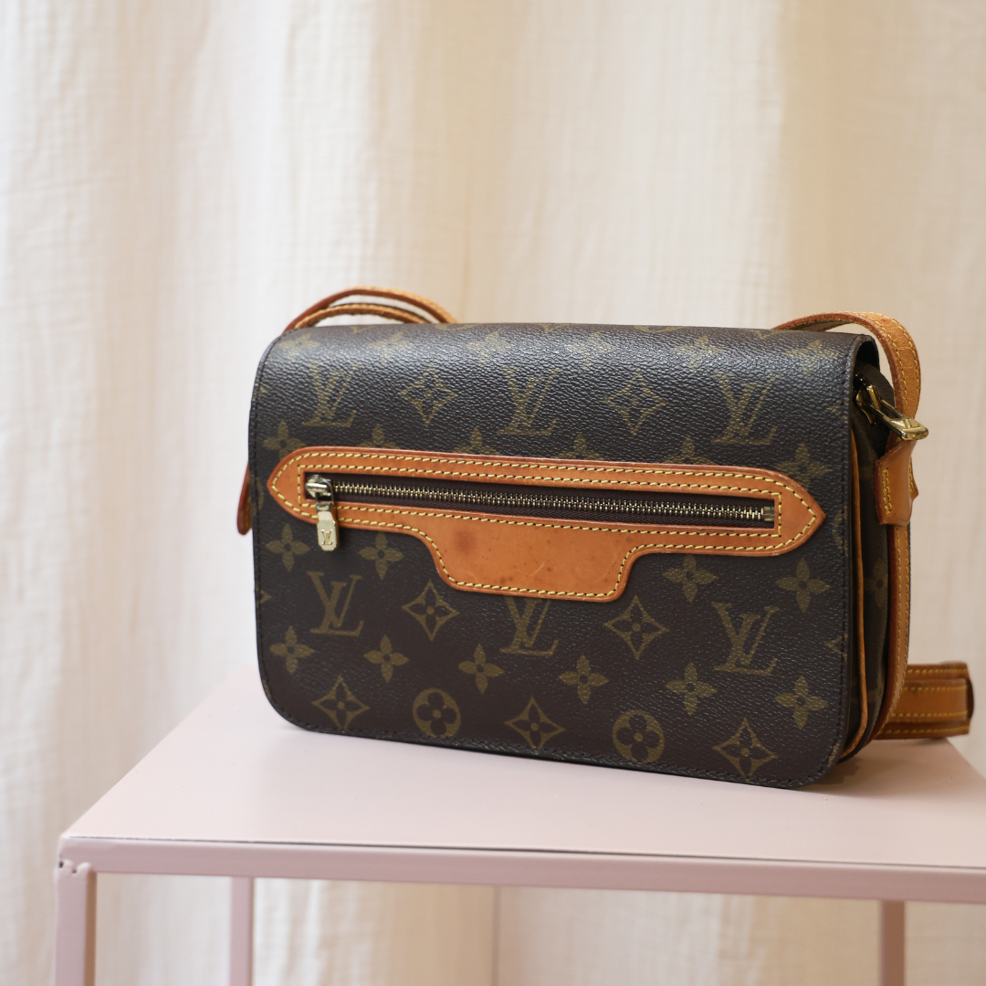 LOUIS VUITTON - Everydays Companion