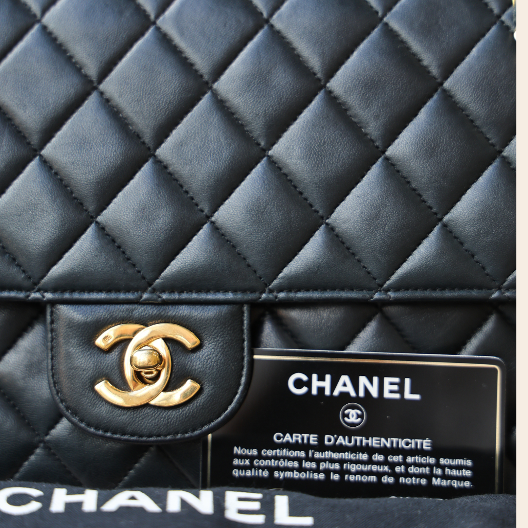 CHANEL - Classique Timeless 27