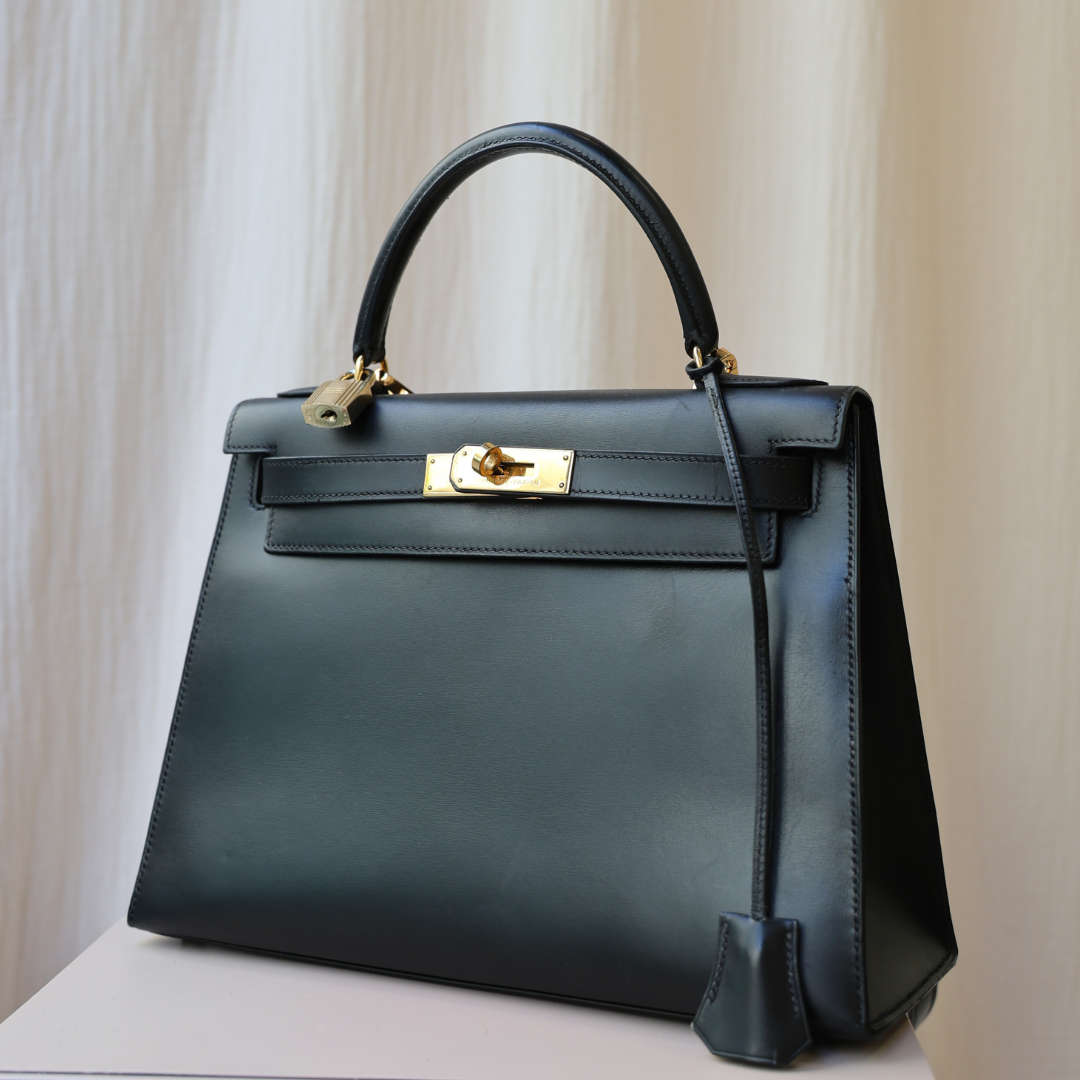 HERMÈS - Kelly Black Calf Box 28