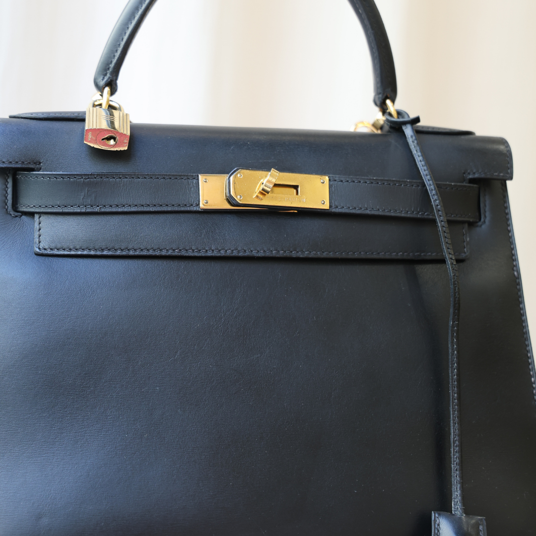 HERMÈS - Kelly Black Calf Box 28