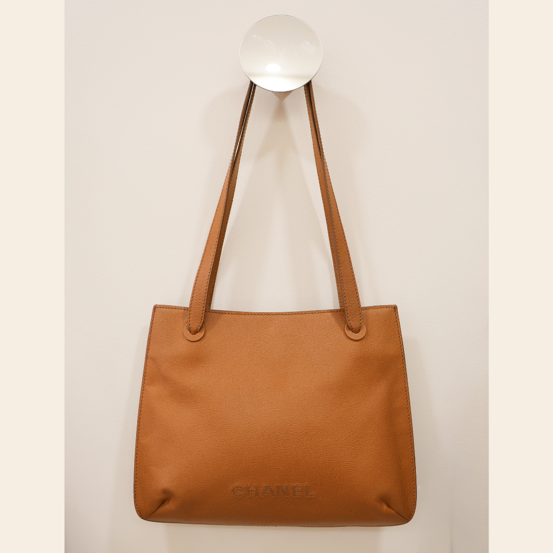 CHANEL - TOTE TAN CAVIAR