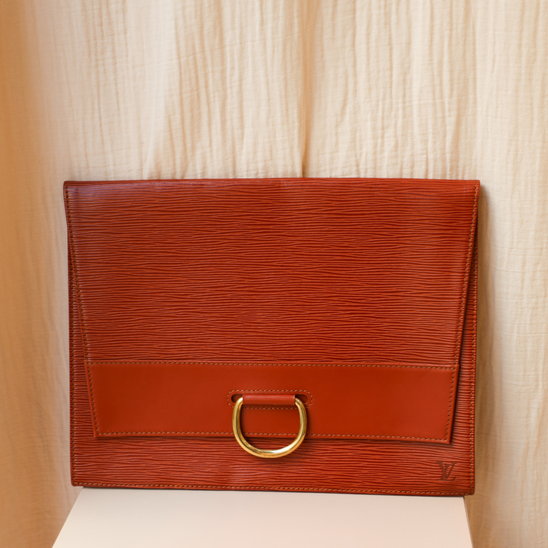 LOUIS VUITTON - Pochette Epi Tan
