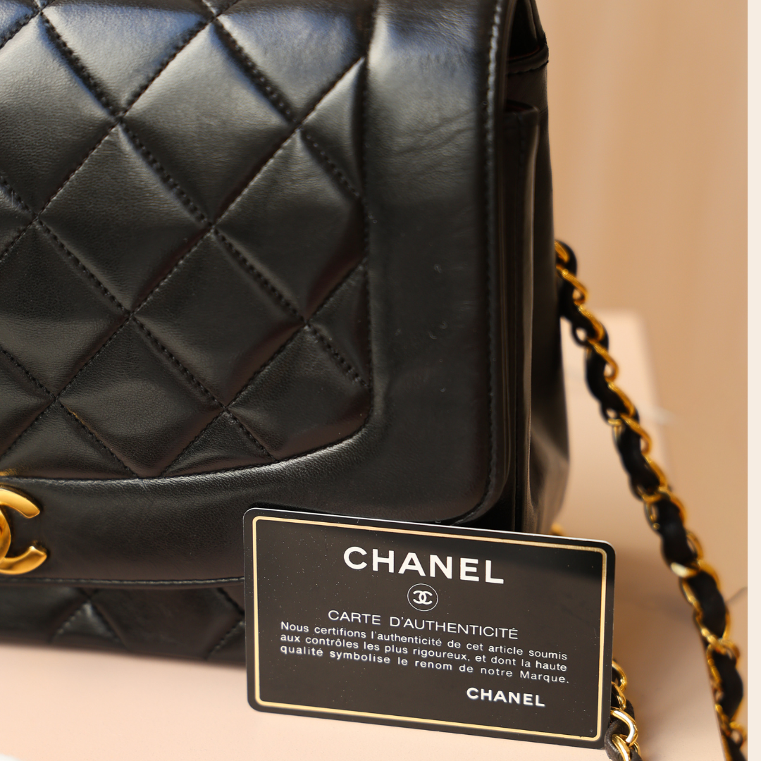 CHANEL - DIANA 25