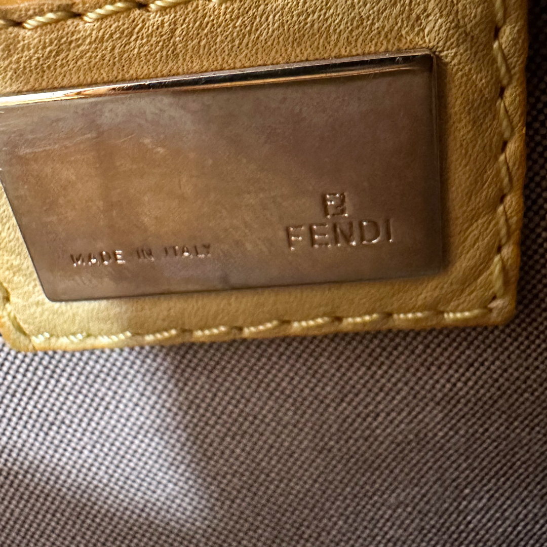 FENDI - PETIT BAG 2 IN 1