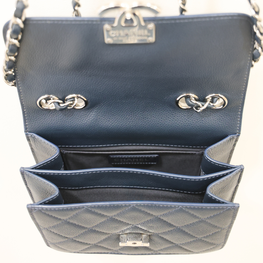 CHANEL - Half CC Blue Crush