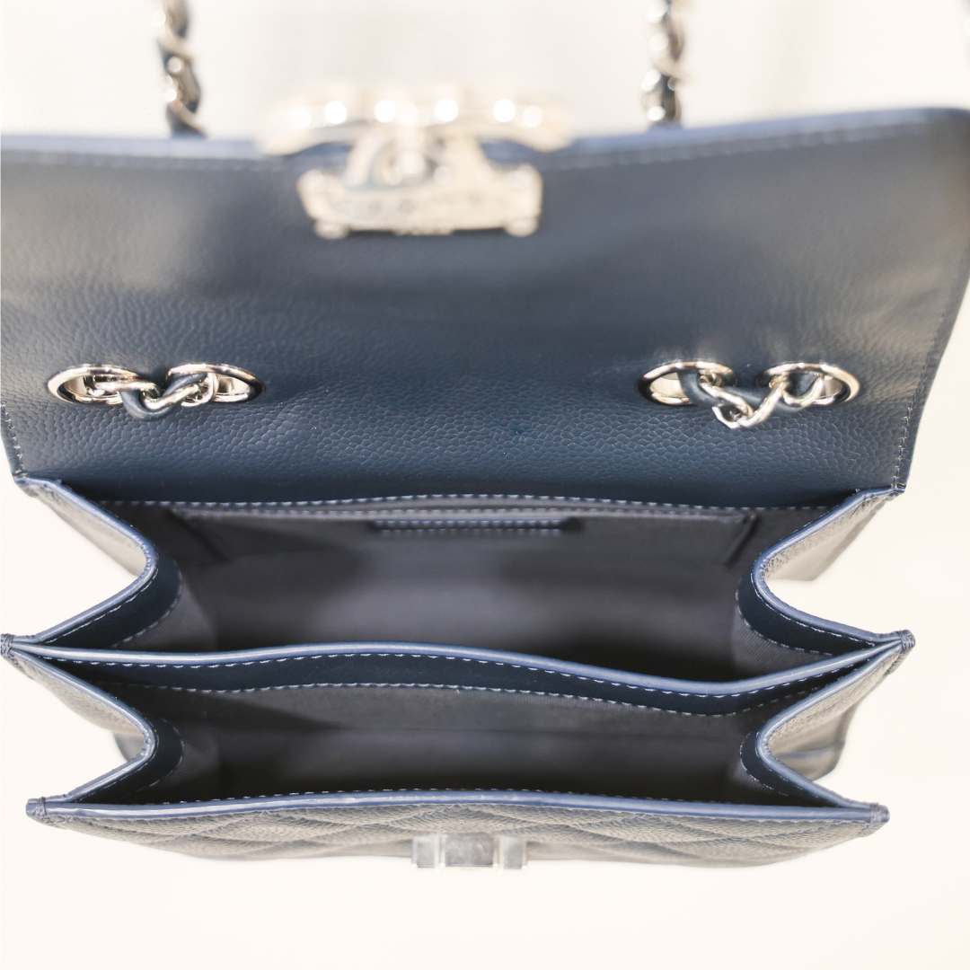 CHANEL - Half CC Blue Crush