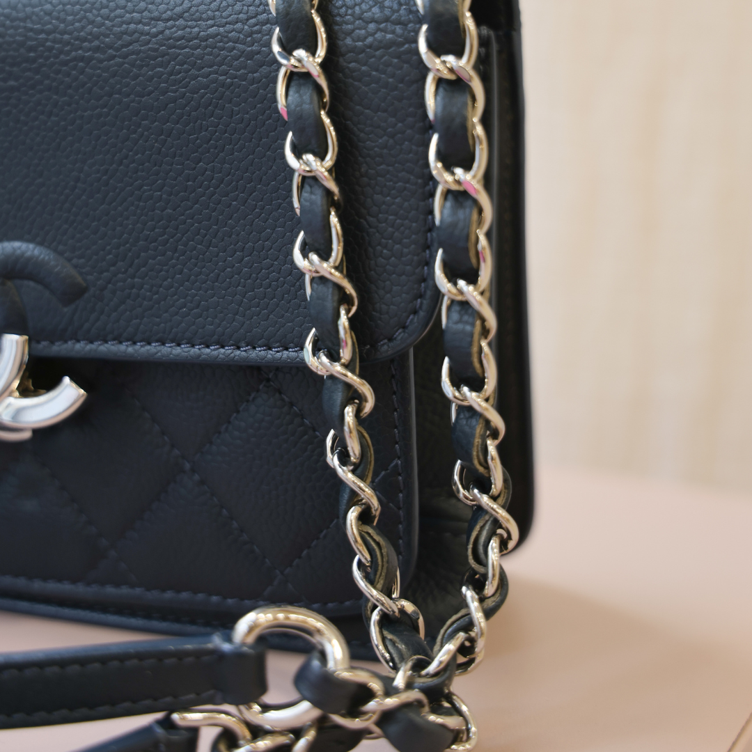 CHANEL - Half CC Blue Crush