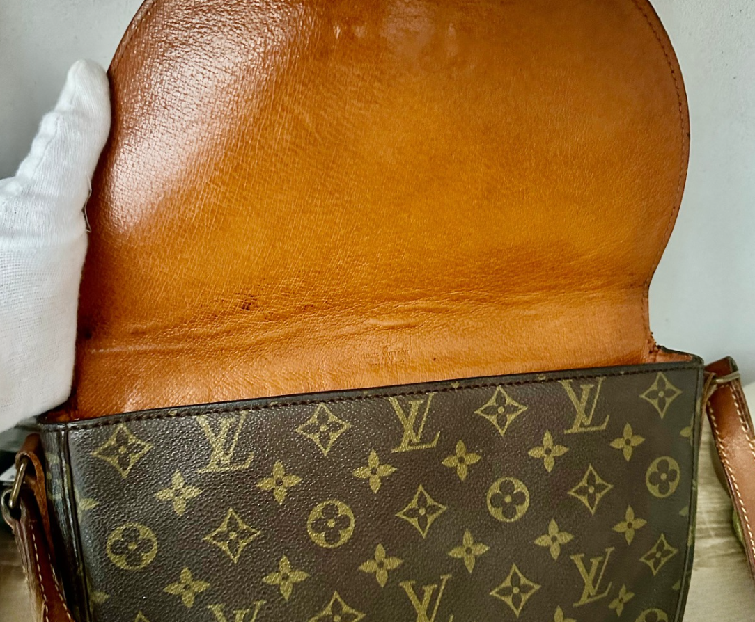LOUIS VUITTON - Chantilly Medium