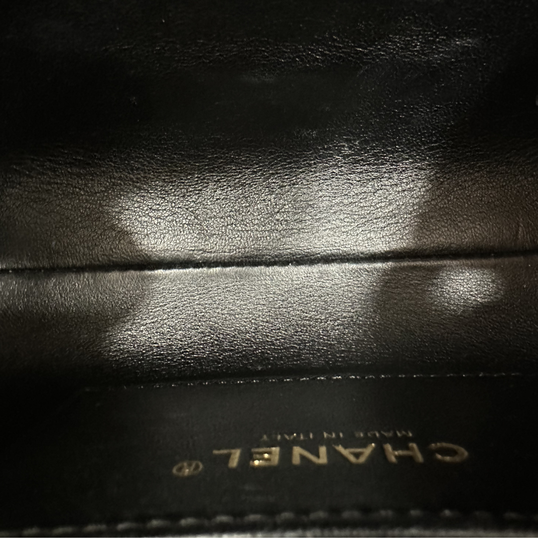 CHANEL - Noir & Bandoulière Bijou
