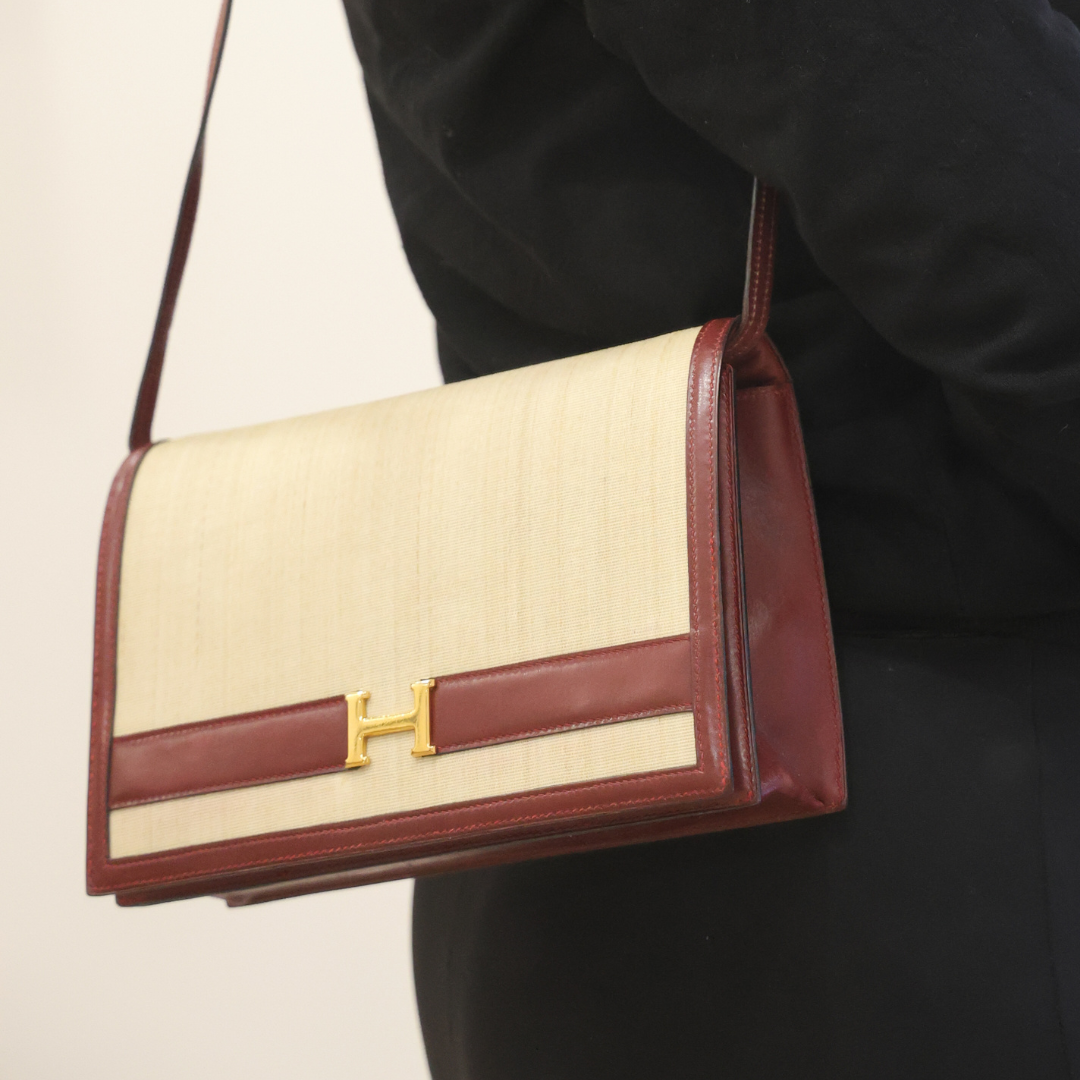 HERMÈS - Bordeau from the past