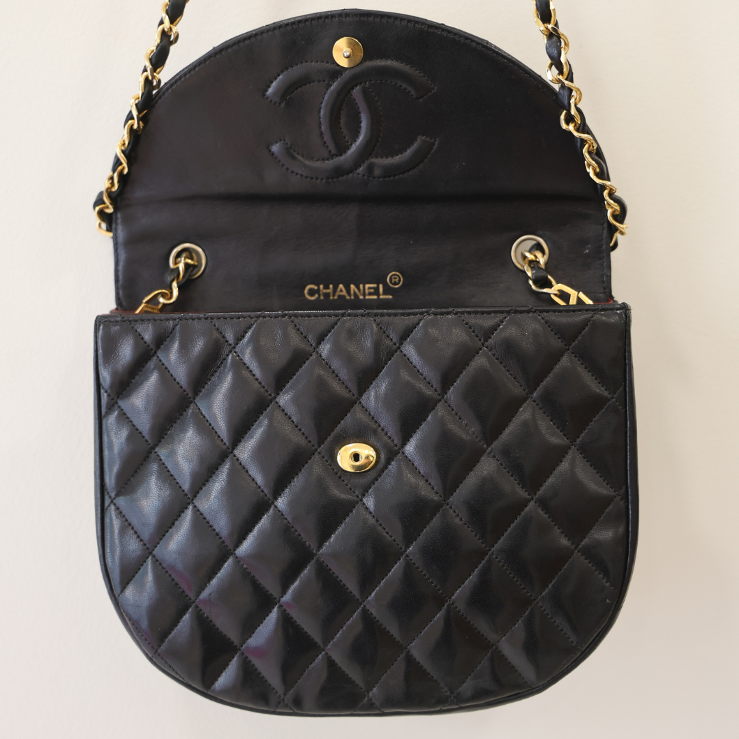 CHANEL - Demi Lune Vintage