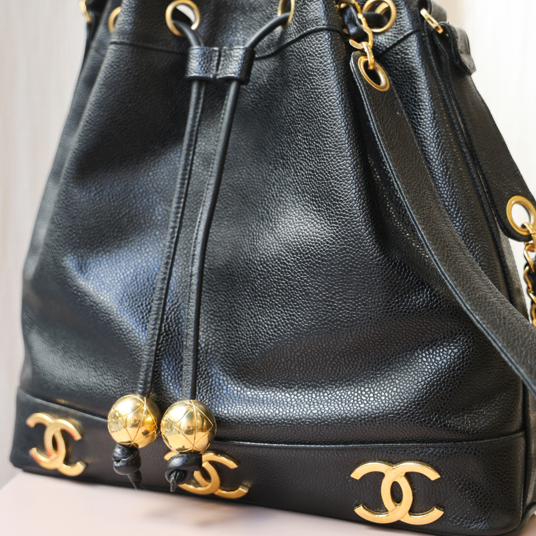 CHANEL - SEAU GRAINÉ VINTAGE