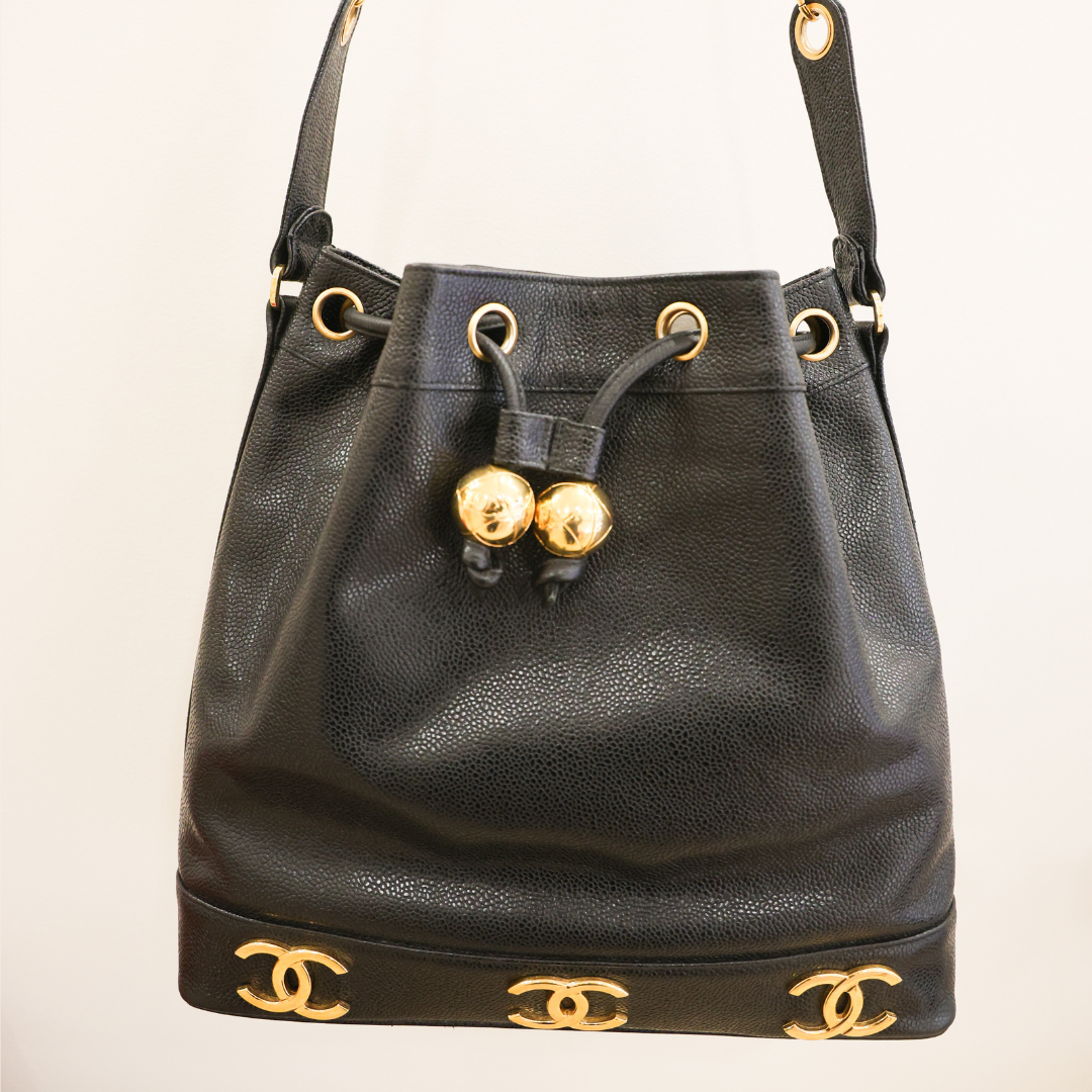 CHANEL - SEAU GRAINÉ VINTAGE