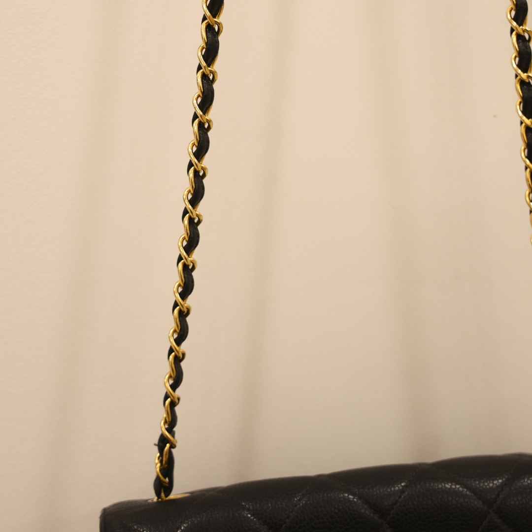 CHANEL - BFF GRAINÉ CROSSBODY