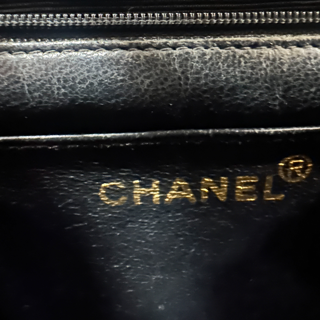CHANEL - BFF GRAINÉ CROSSBODY