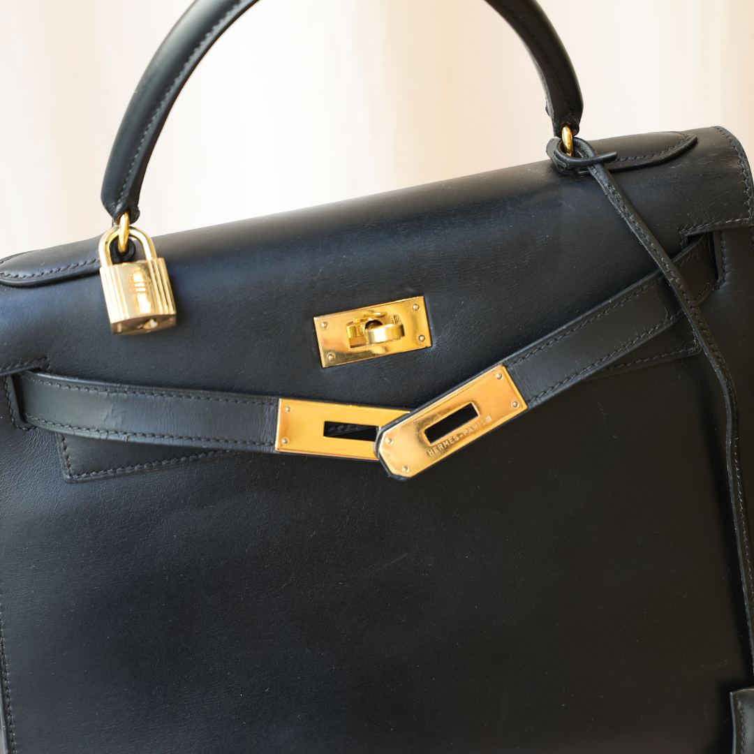 HERMÈS - Kelly Black Calf Box 28