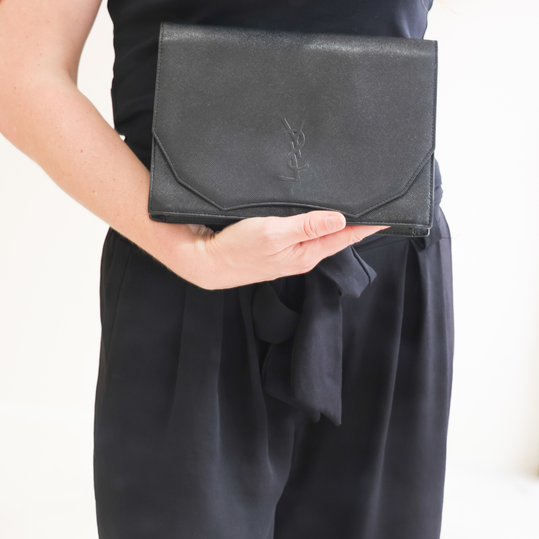 YVES SAINT LAURENT - Pochette
