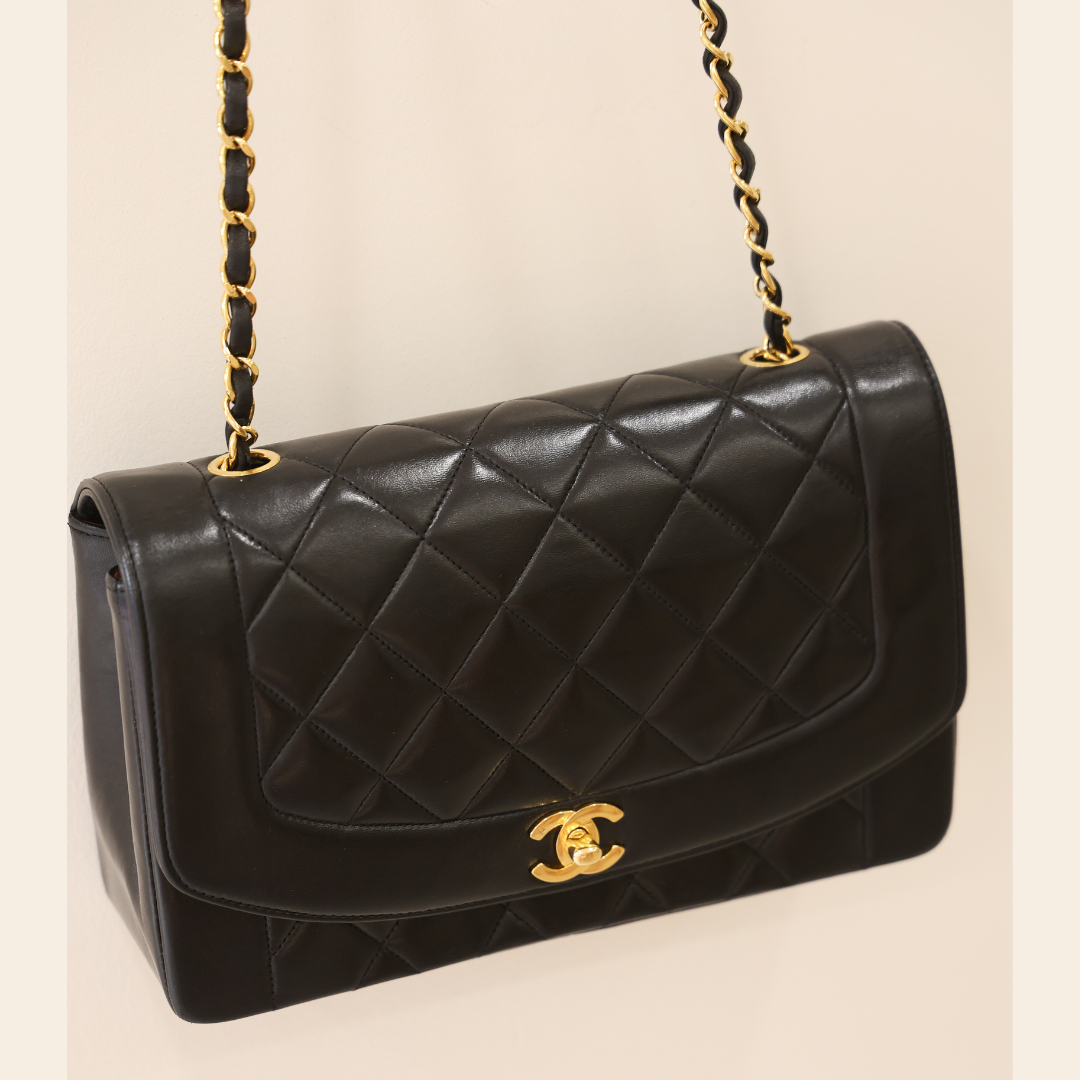 CHANEL - DIANA 25