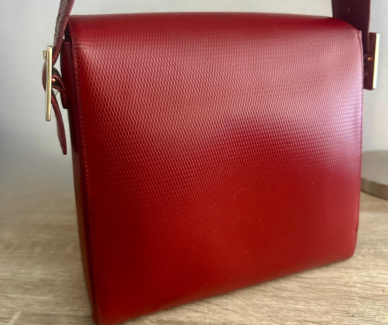 YVES SAINT LAURENT - Red chic