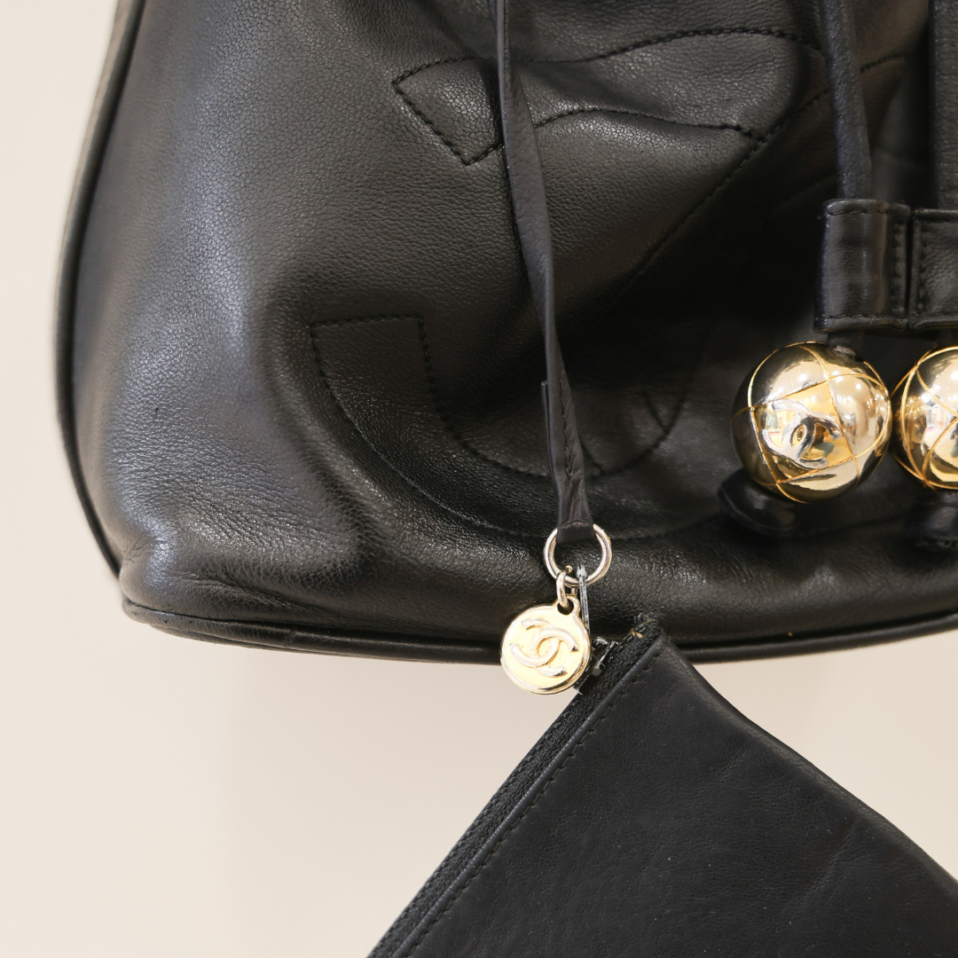 CHANEL - Sceau vintage