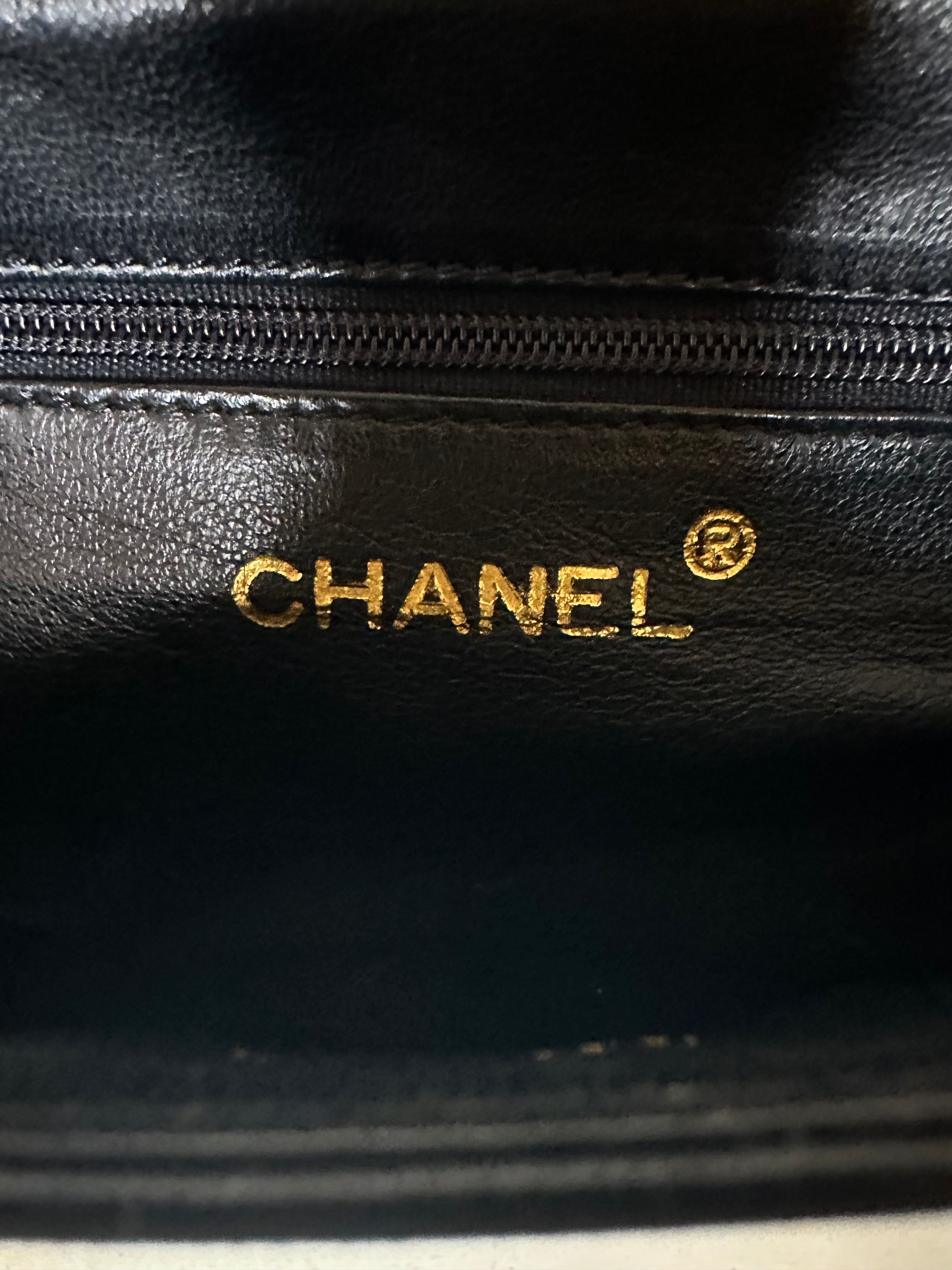 CHANEL - Sweety black