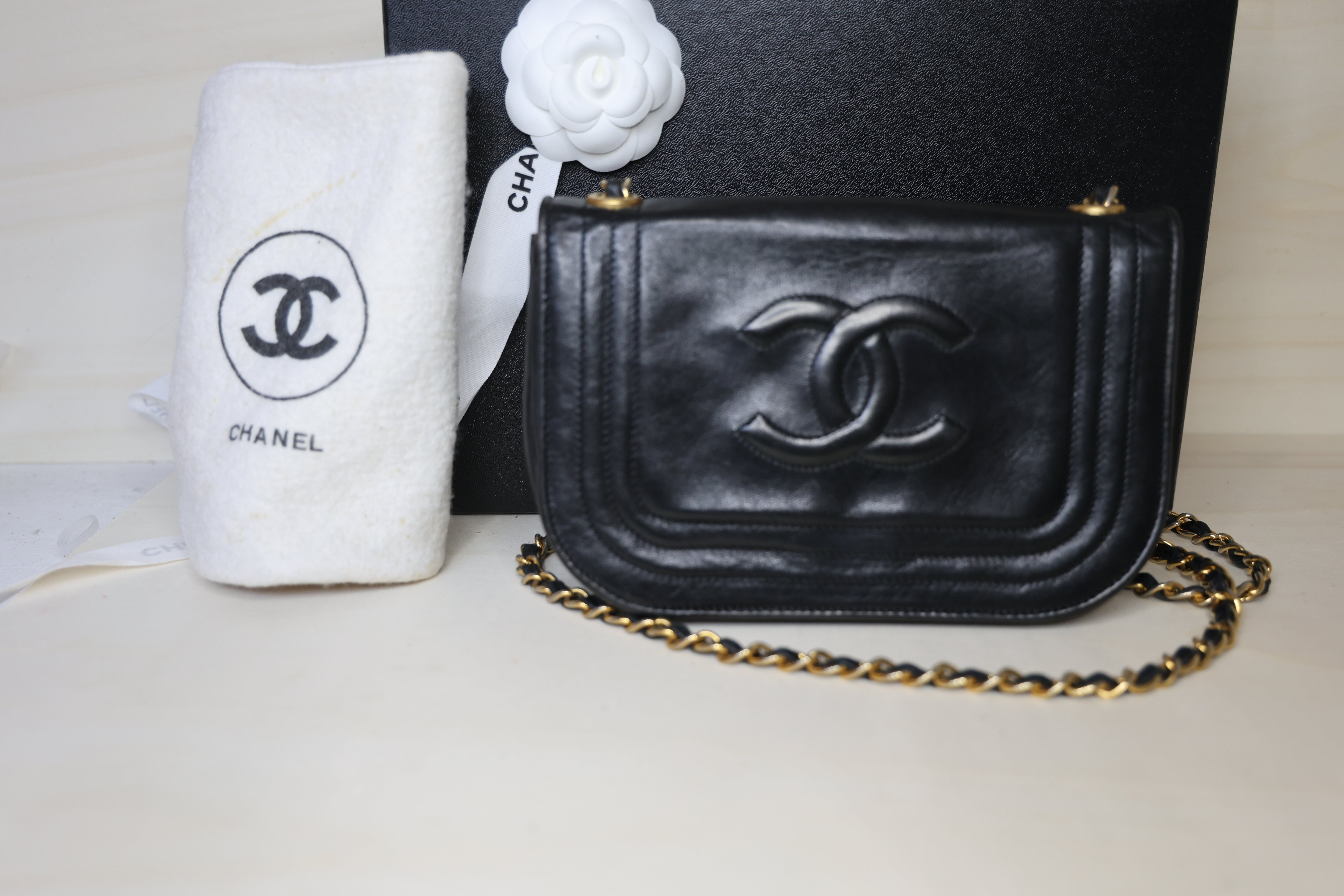CHANEL - Sweety black